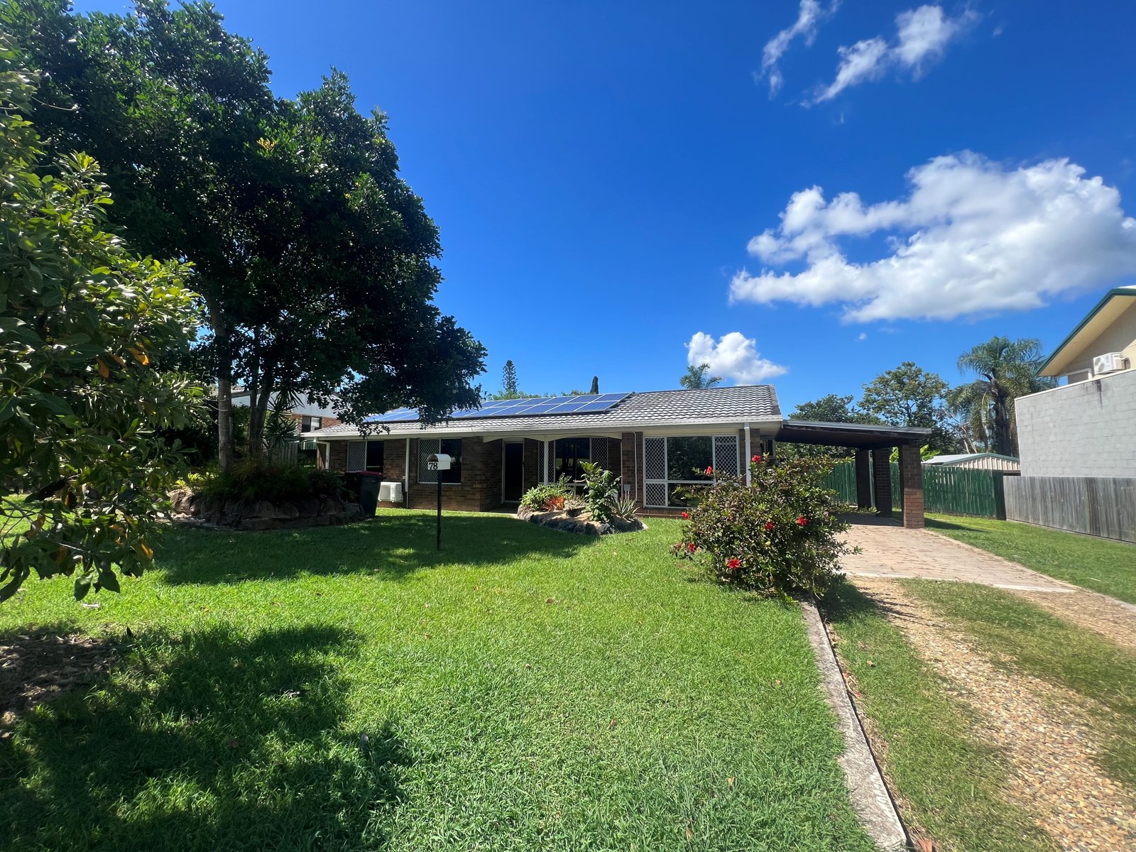 78 Malpas Street BOYNE ISLAND 15