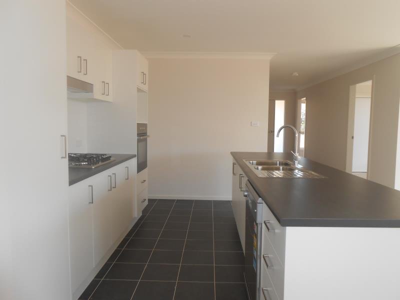 78 Marathon Street TAMWORTH 1