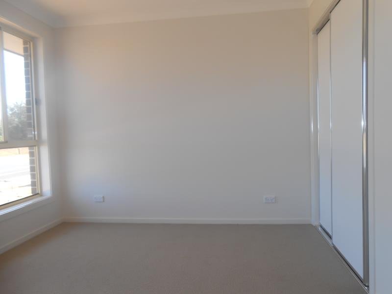 78 Marathon Street TAMWORTH 8