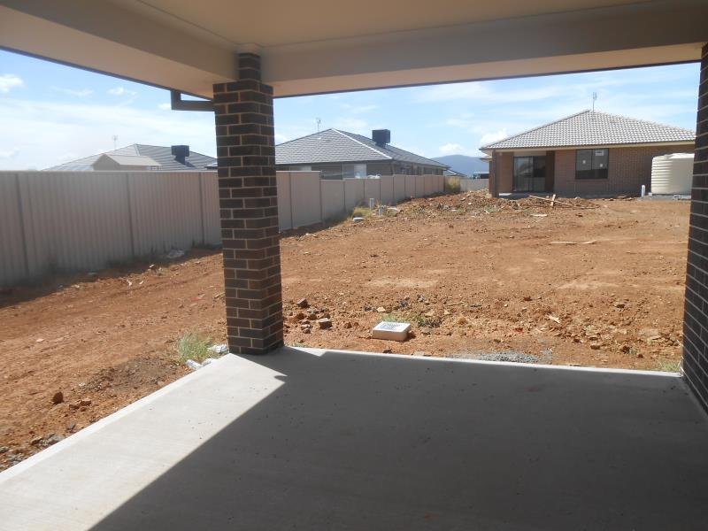 78 Marathon Street TAMWORTH 9