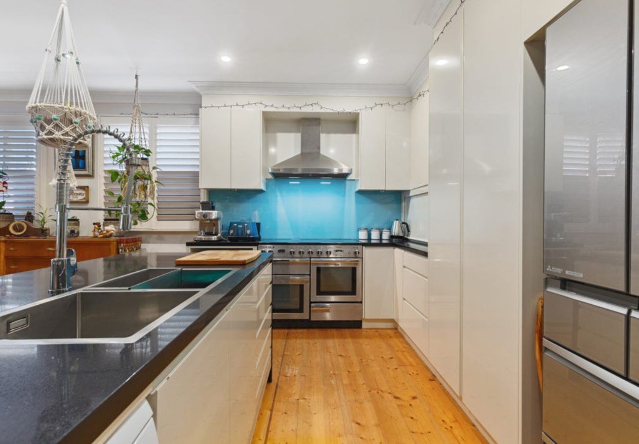 78 Railway Parade PENSHURST 8