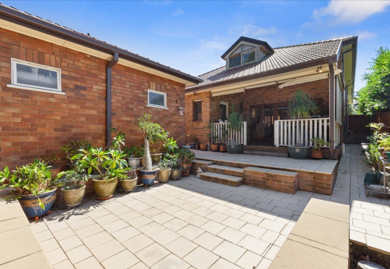 78 Railway Parade PENSHURST 11