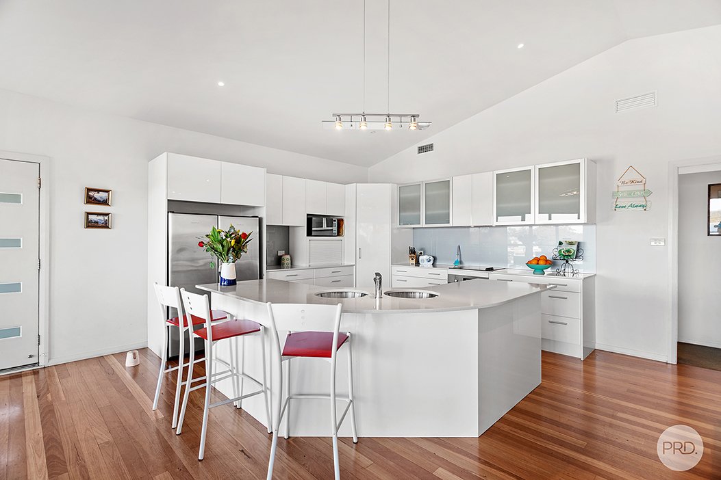 78 Randall Drive SALAMANDER BAY 6