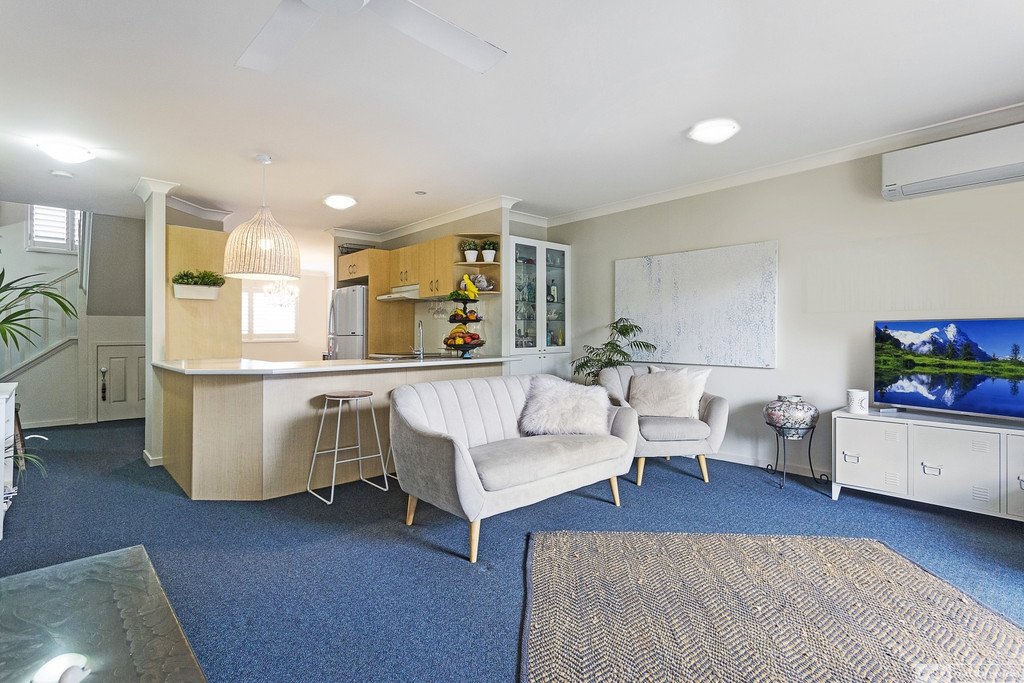 78/150 Marine Parade SOUTHPORT 2