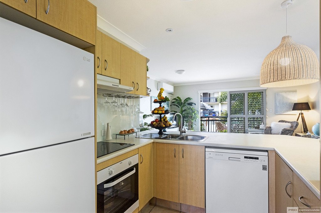 78/150 Marine Parade SOUTHPORT 3