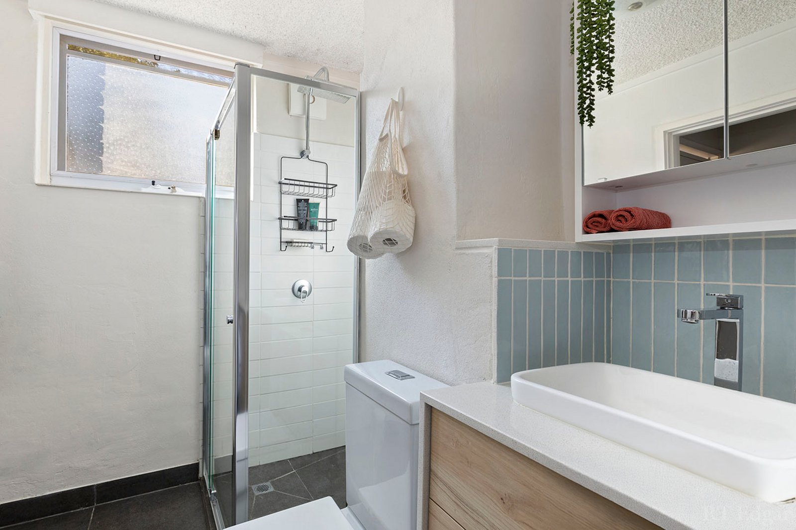 Real Estate and Property in 7/82 Burwood Highway, Burwood East, VIC