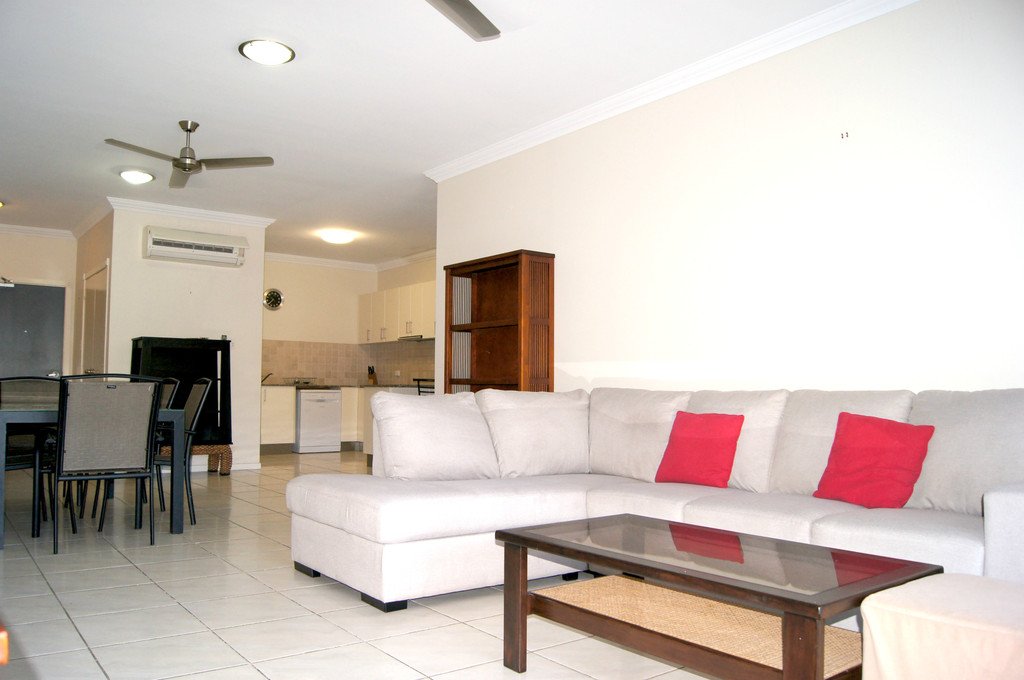 78/21 Shute Harbour Road CANNONVALE 4