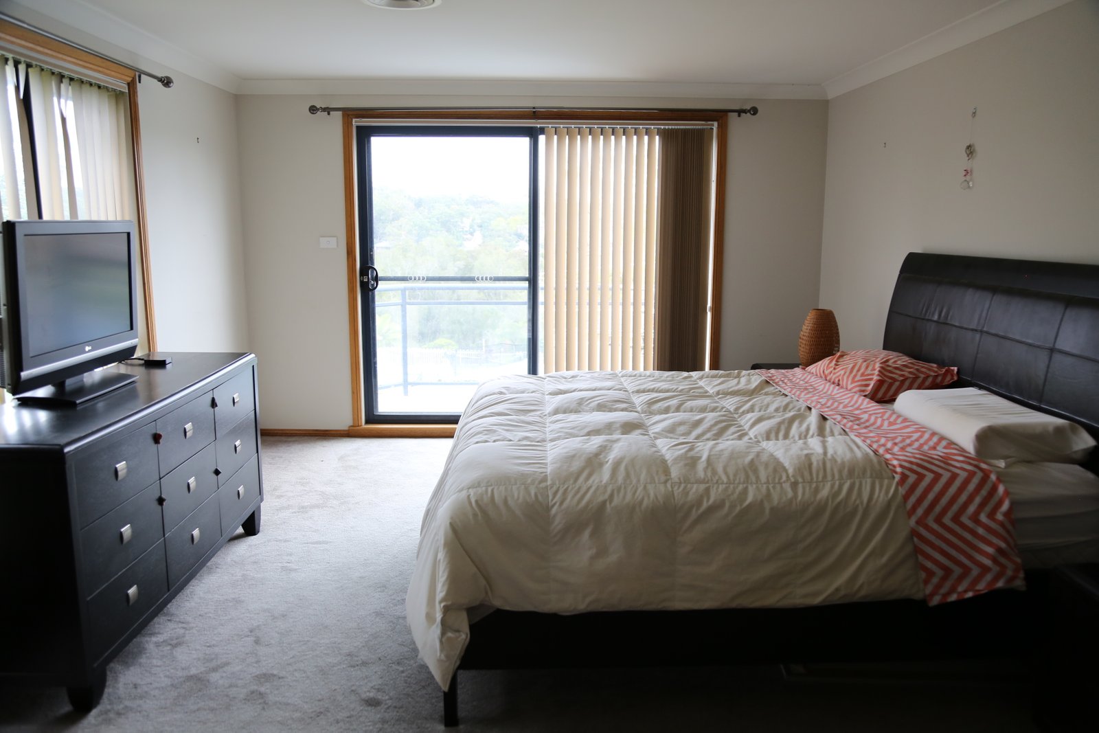 782a Henry Lawson Drive PICNIC POINT 3