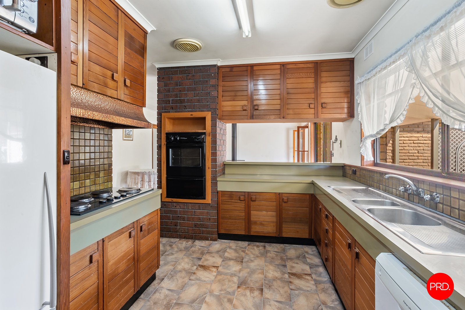 783 Midland Highway HUNTLY 7