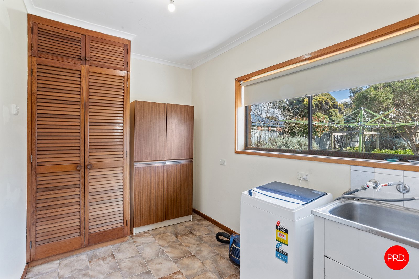 783 Midland Highway HUNTLY 18