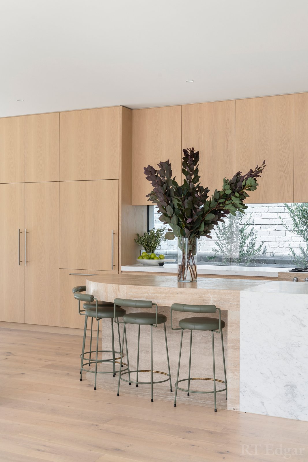 Real Estate and Property in 784 Orrong Road, Toorak, VIC