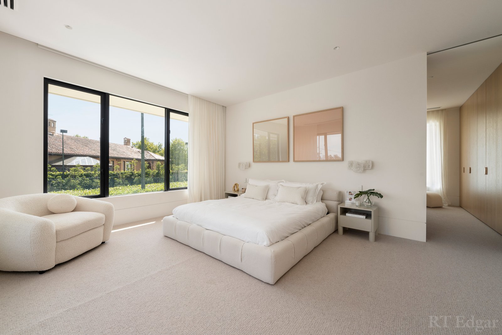 Real Estate and Property in 784 Orrong Road, Toorak, VIC