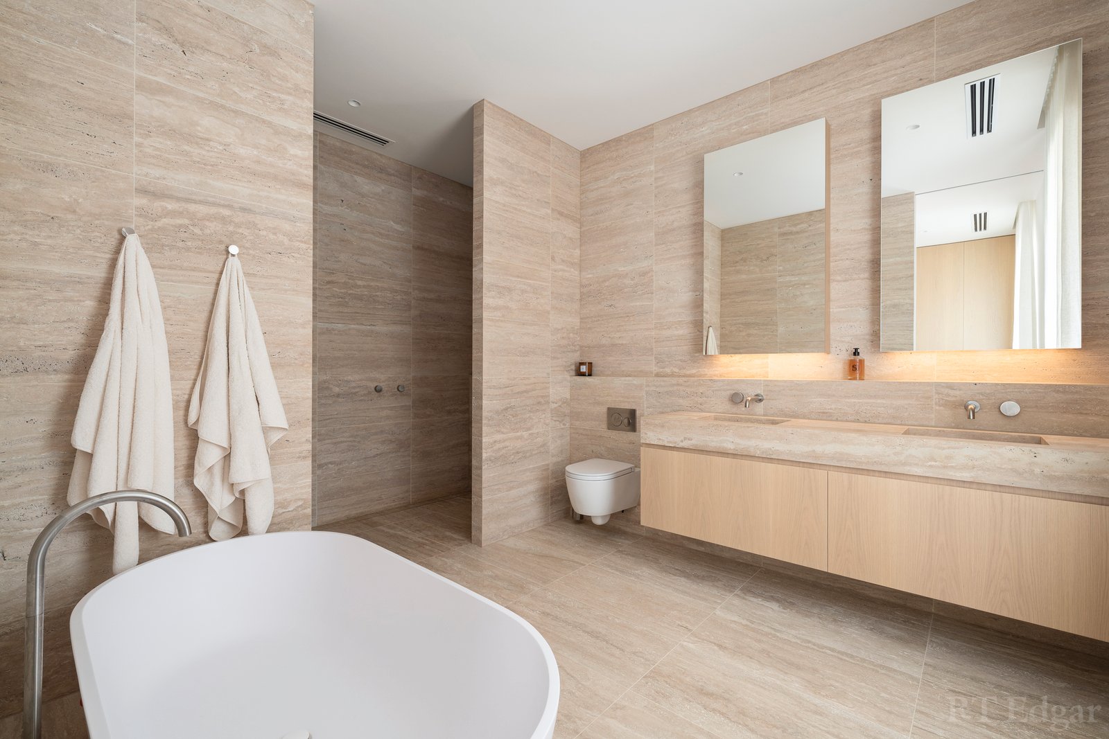 Real Estate and Property in 784 Orrong Road, Toorak, VIC