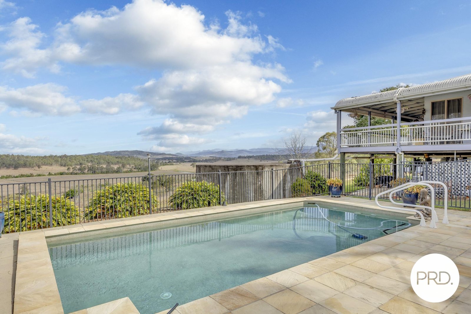 786 Hiddenvale Road GRANDCHESTER 16