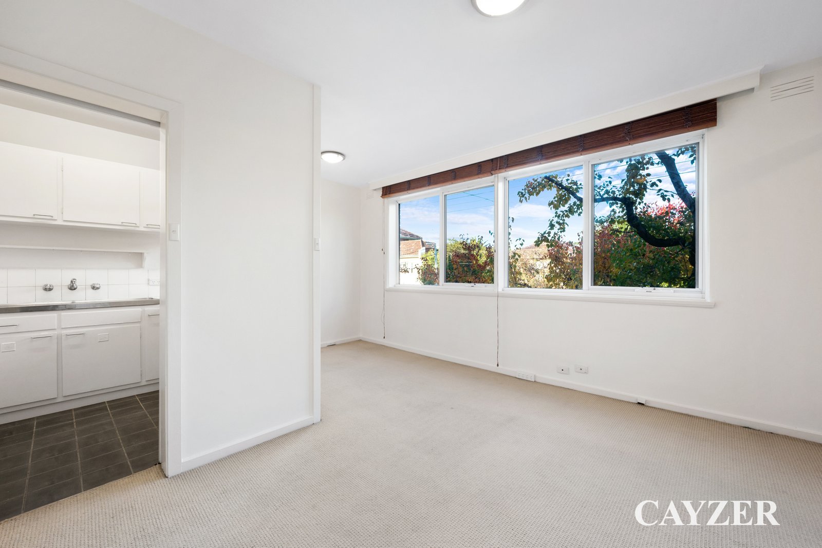 Gallery: 7/86 Park Street