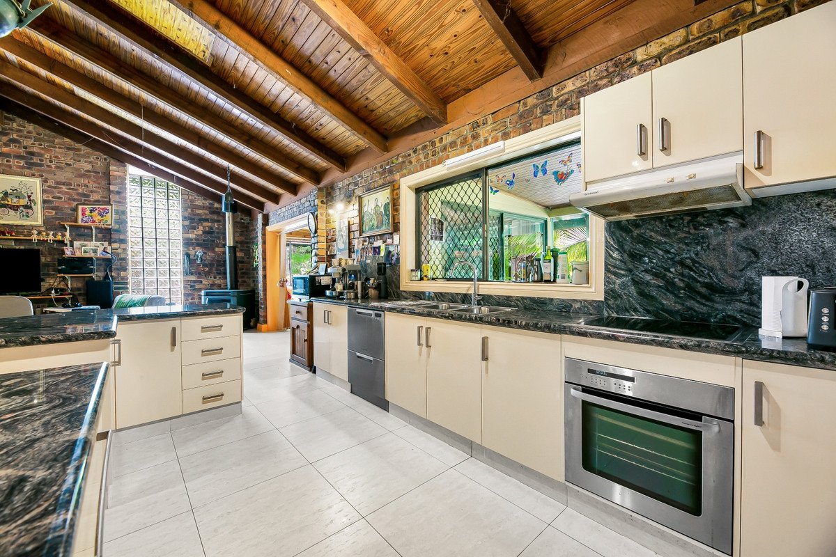 786 Tallebudgera Creek Road Tallebudgera Valley 7