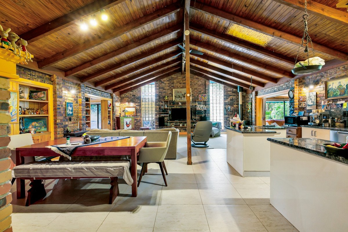 786 Tallebudgera Creek Road Tallebudgera Valley 10