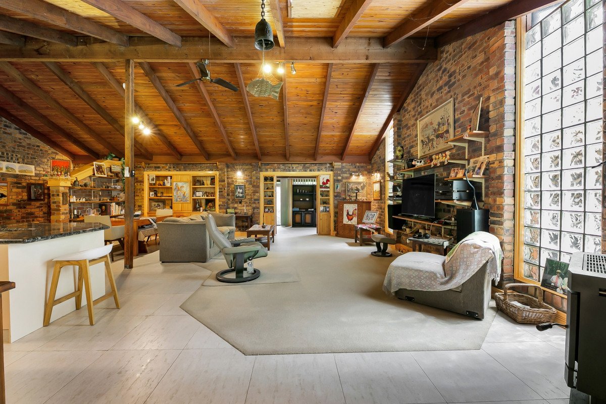 786 Tallebudgera Creek Road Tallebudgera Valley 11