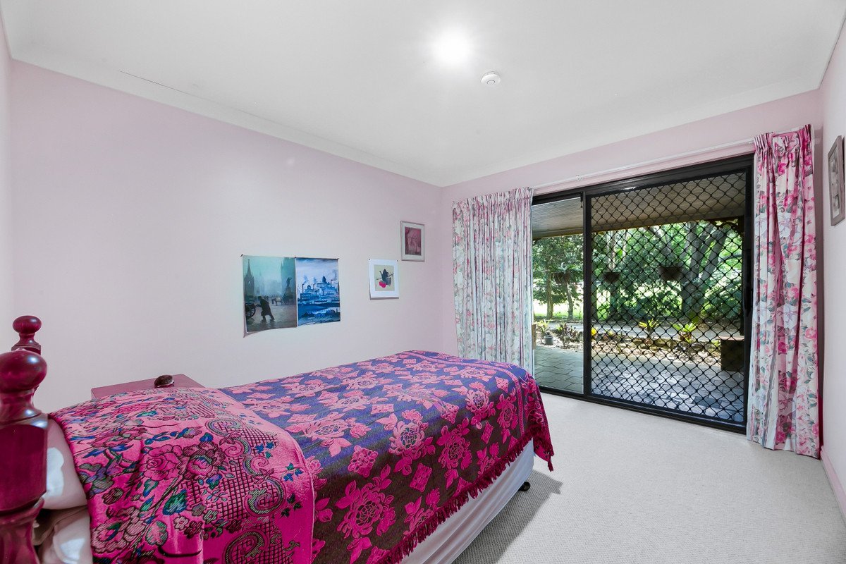 786 Tallebudgera Creek Road Tallebudgera Valley 22