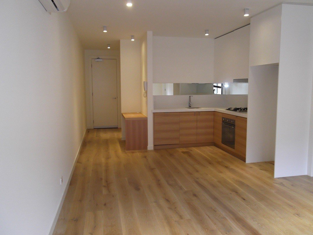 Gallery: 7/888 Glenhuntly Road