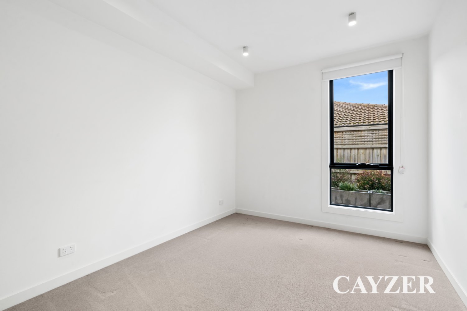 Gallery: 7/888 Glenhuntly Road