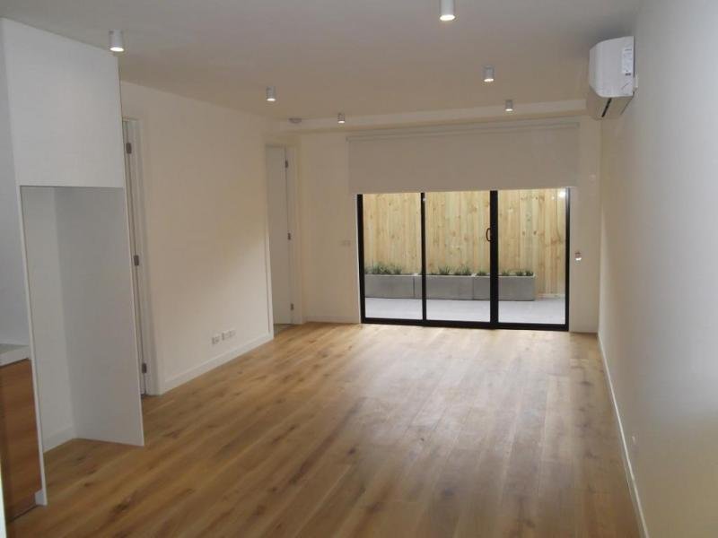 Gallery: 7/888 Glenhuntly Road