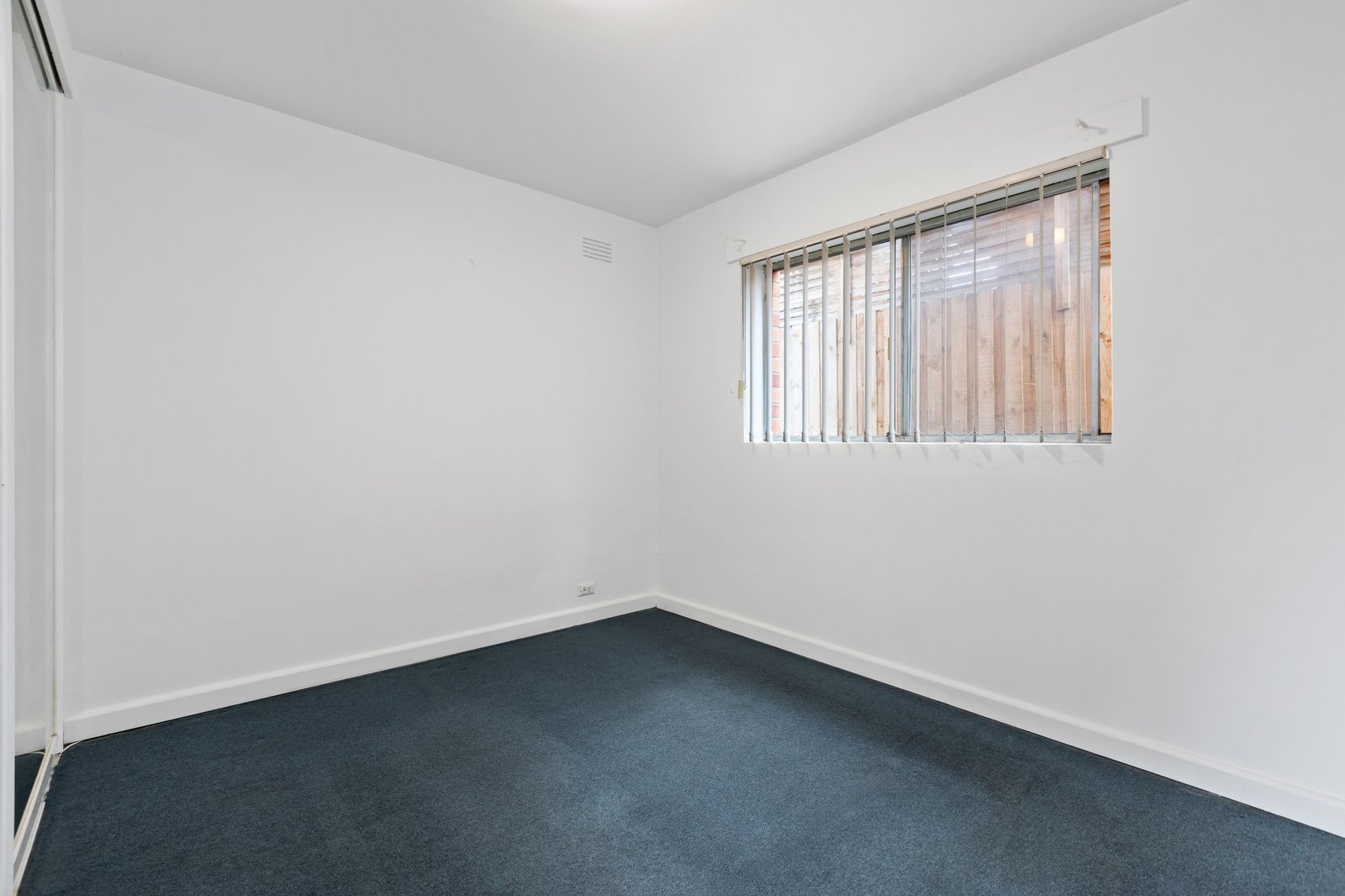 Gallery: 7/89 Collins Street