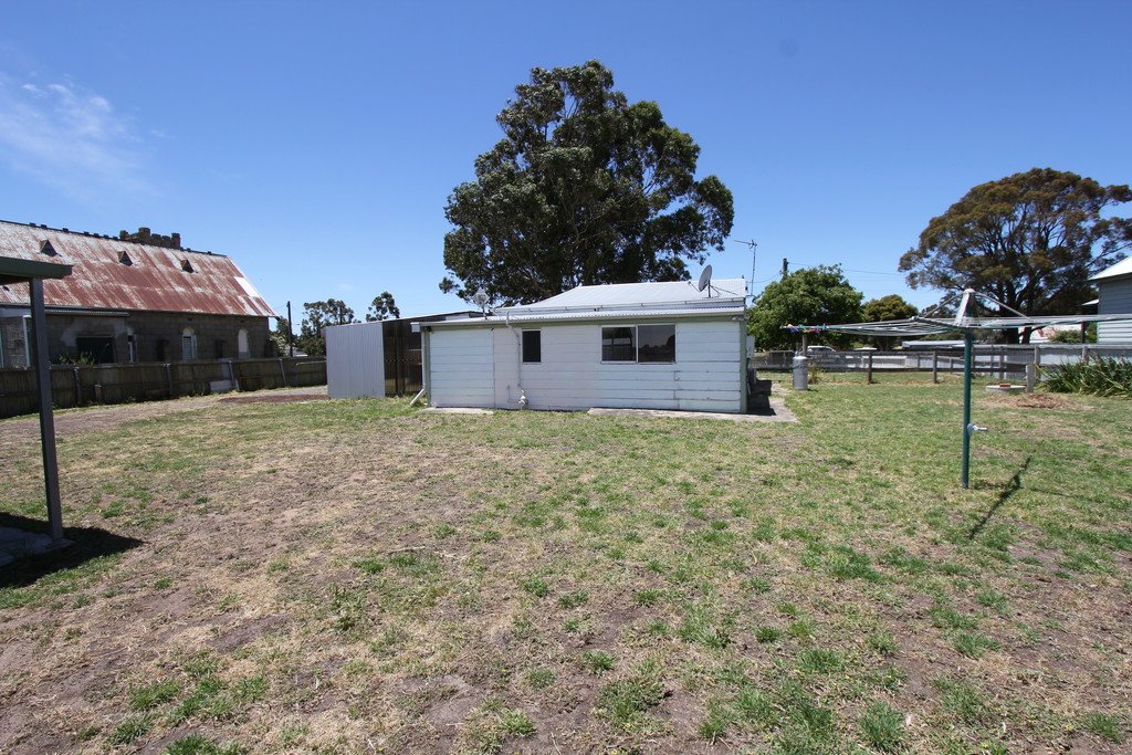 789 Linton-Carngham Road SNAKE VALLEY 11