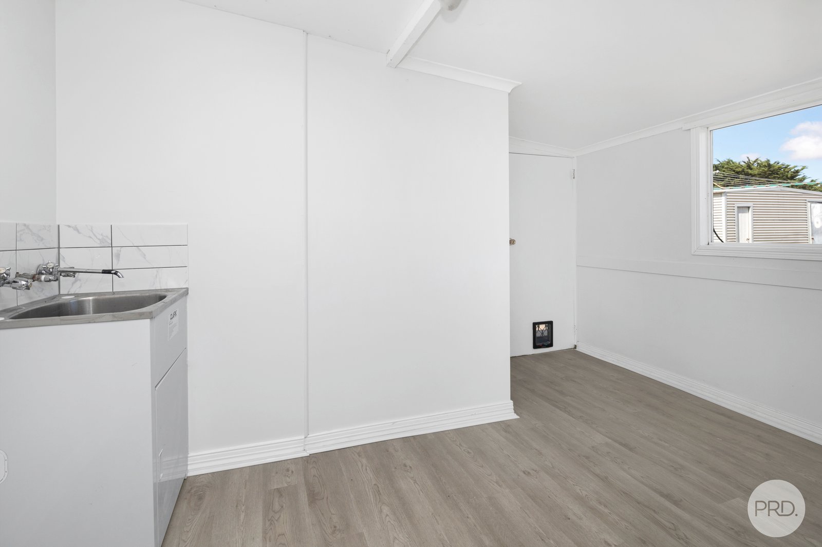 789 Linton-Carngham Road SNAKE VALLEY 9