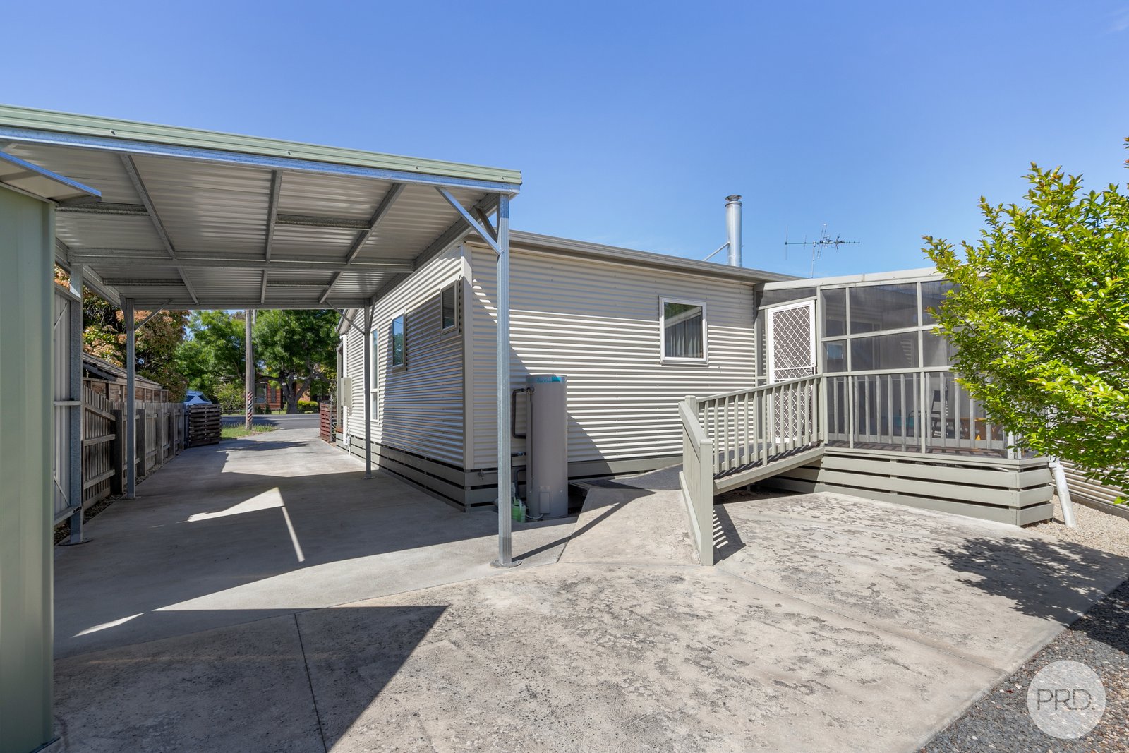 78A Neill Street BEAUFORT 12