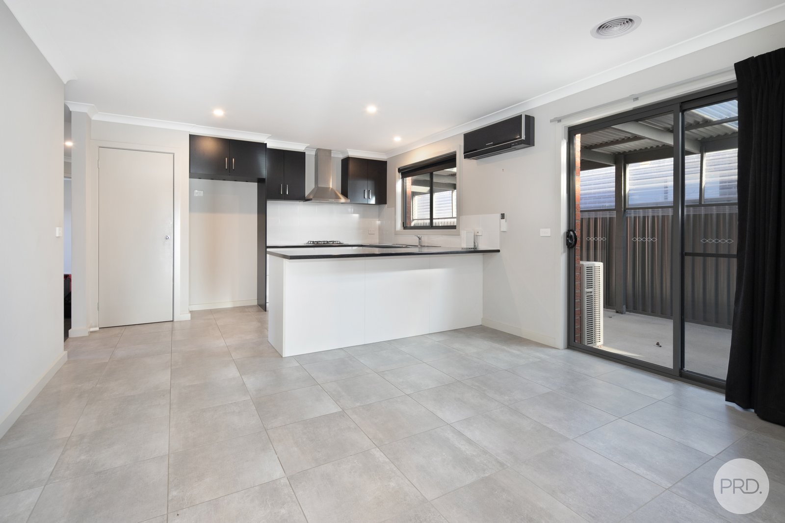 79 Ascot Gardens Drive DELACOMBE 6