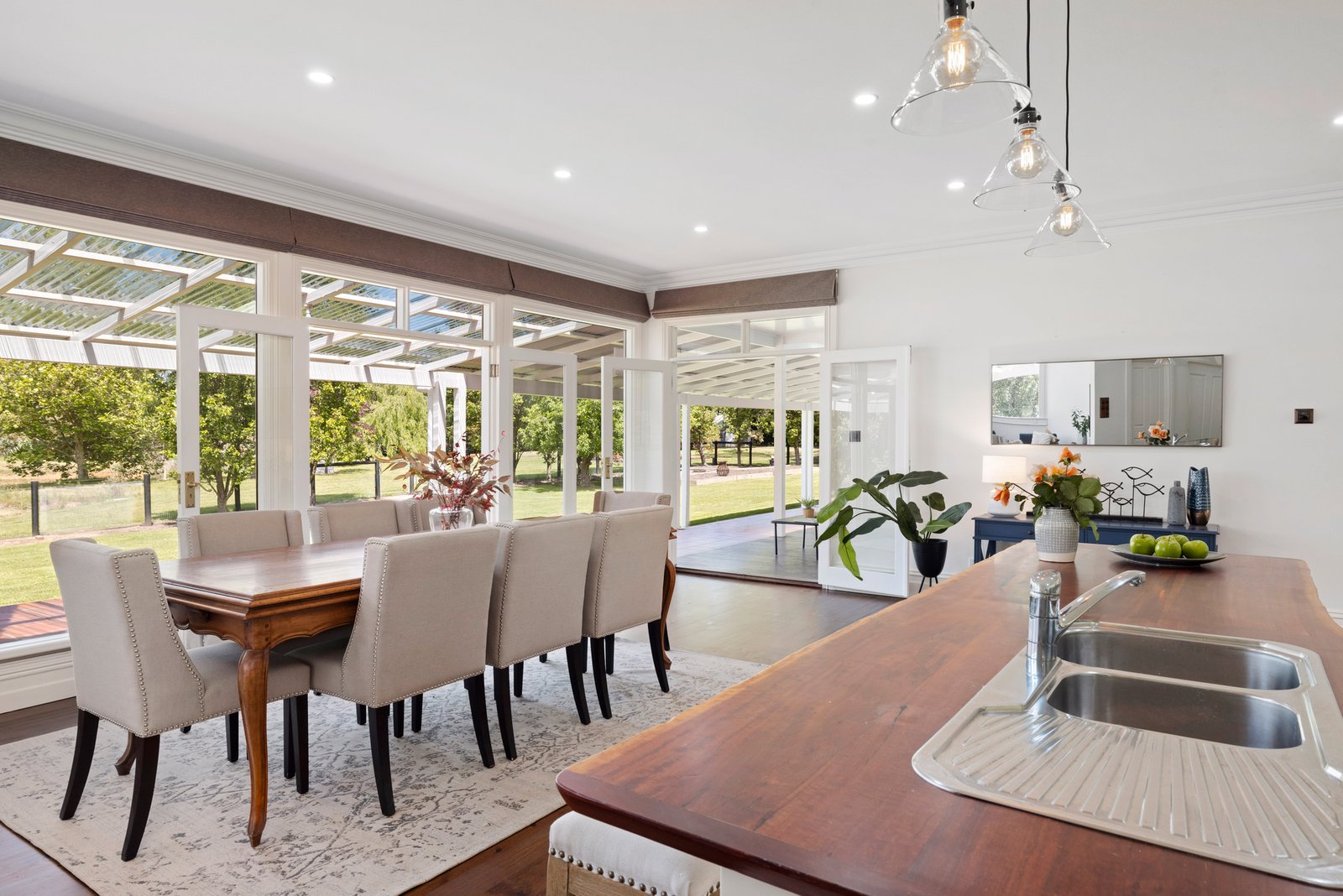 Gallery: 79 Bittern-Dromana Road