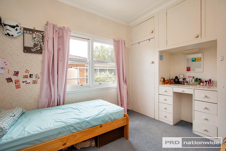 79 Bligh Street TAMWORTH 9