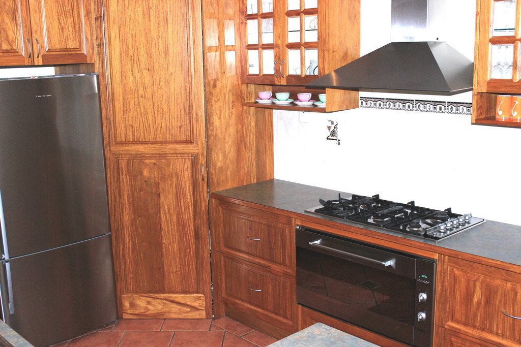 79 Broadacres Drive TANNUM SANDS 8