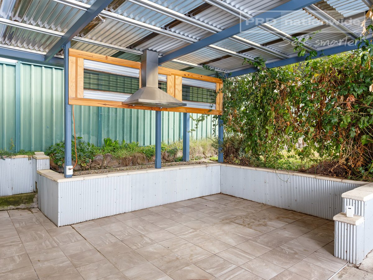 79 Broughton Street TUMUT 10