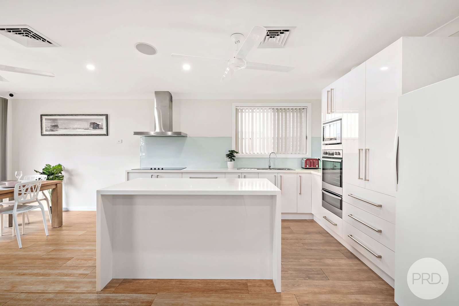 79 Cook Parade LEMON TREE PASSAGE 5