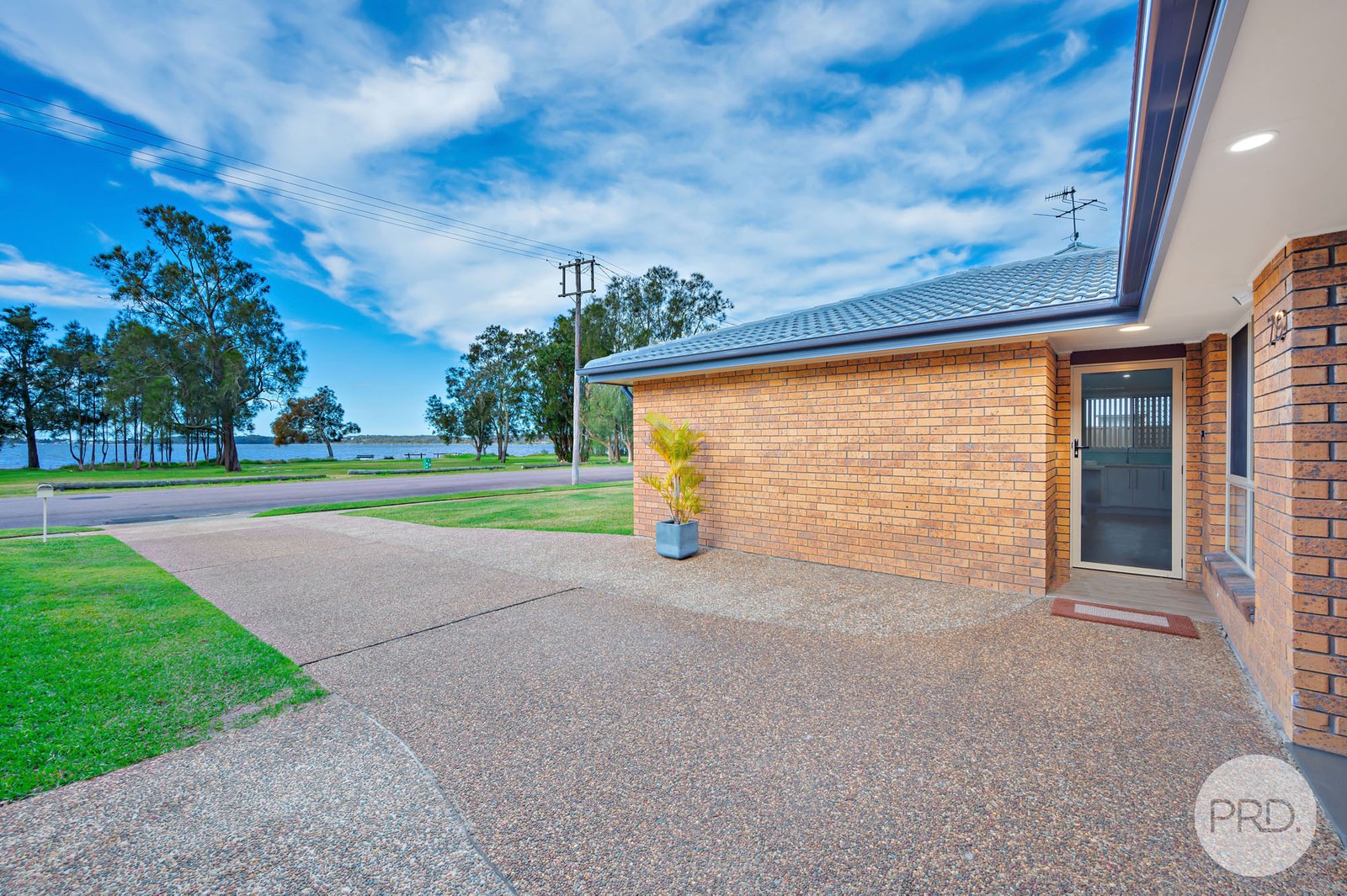 79 Cook Parade LEMON TREE PASSAGE 15