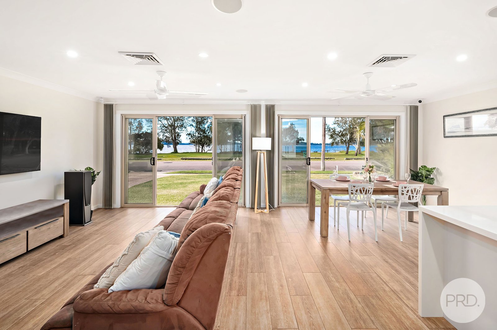 79 Cook Parade LEMON TREE PASSAGE 3