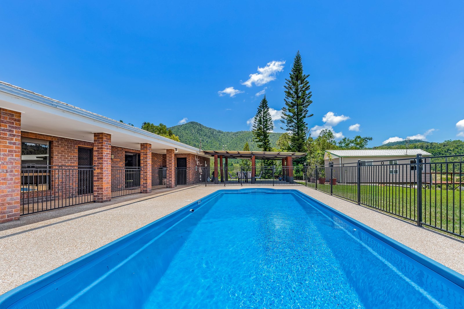 79 De Boni Road GREGORY RIVER 12