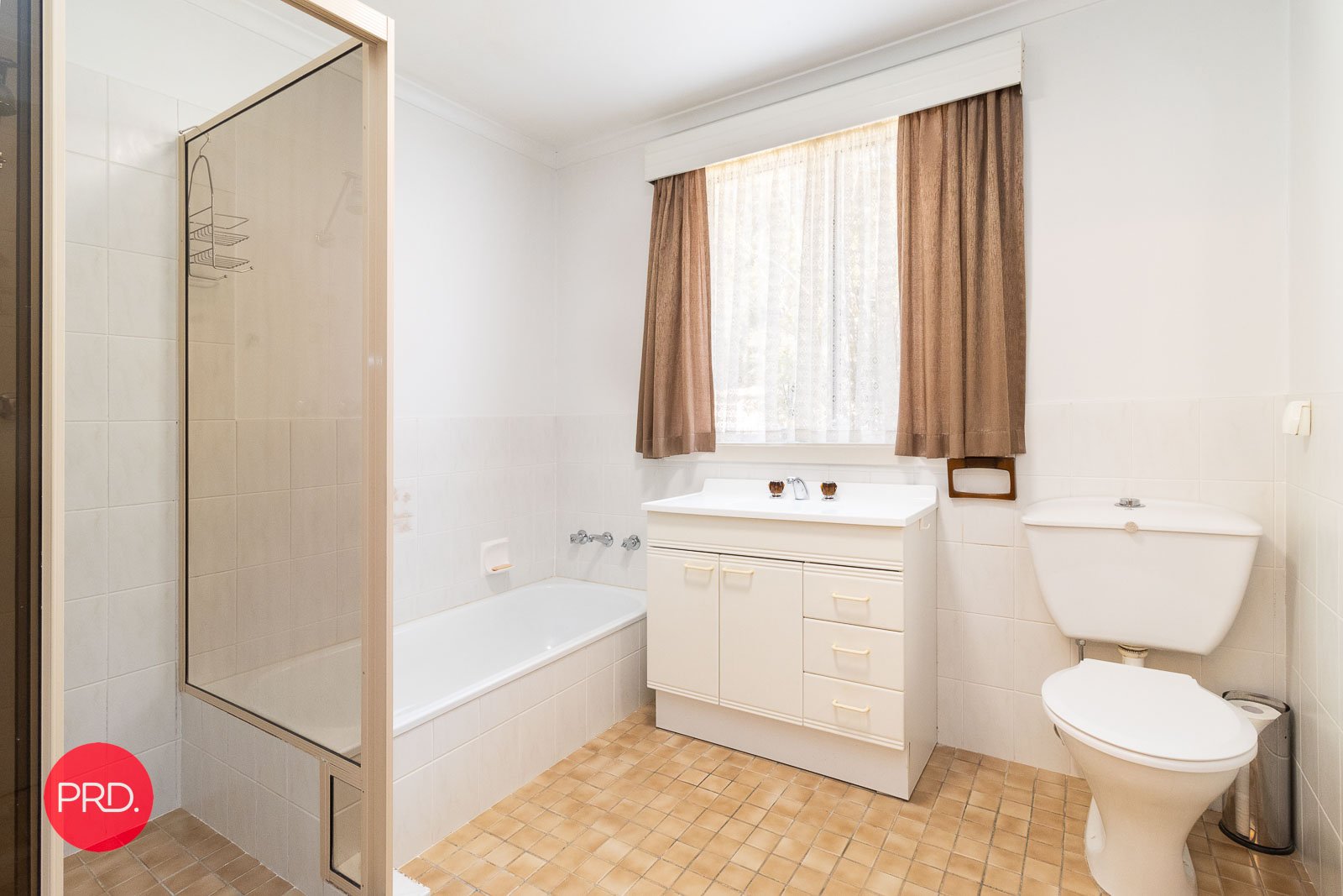 79 Hadlow Drive BYWONG 18