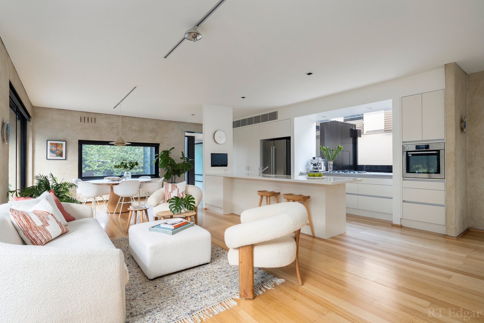 Real Estate and Property in 79 Illawarra Road, Hawthorn, VIC