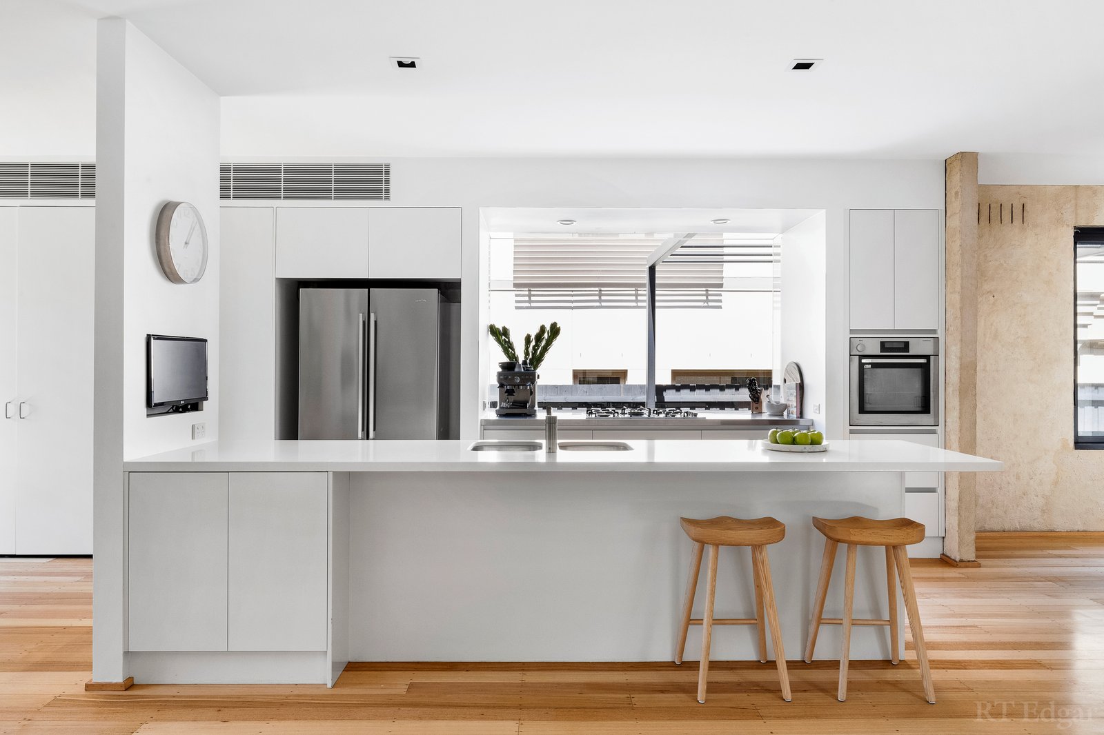 Real Estate and Property in 79 Illawarra Road, Hawthorn, VIC