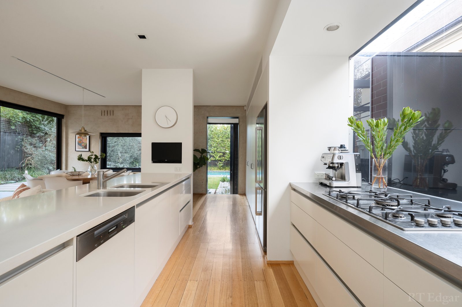 Real Estate and Property in 79 Illawarra Road, Hawthorn, VIC