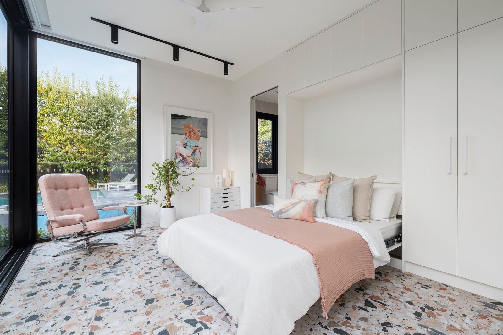 Real Estate and Property in 79 Illawarra Road, Hawthorn, VIC