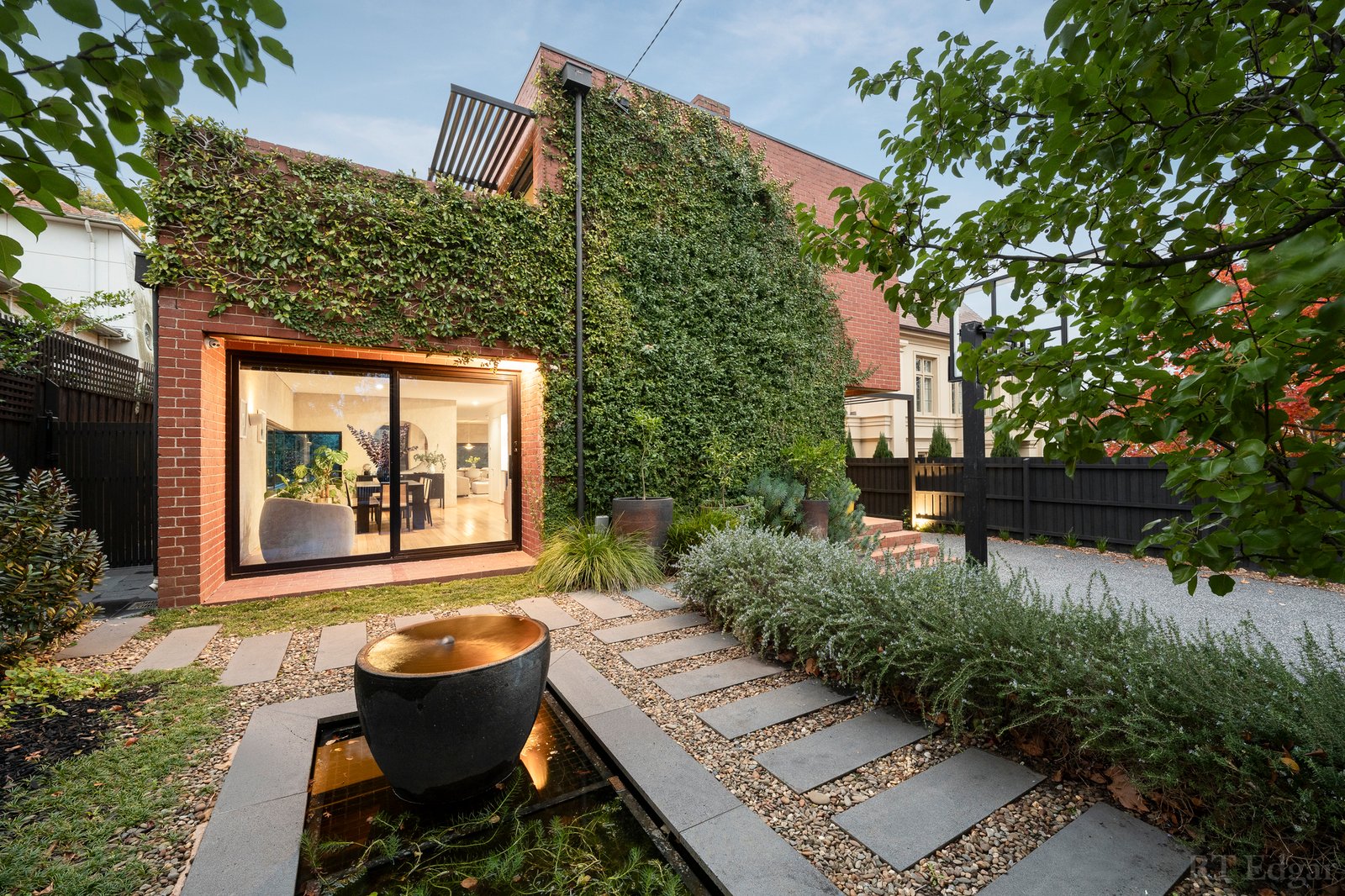 Real Estate and Property in 79 Illawarra Road, Hawthorn, VIC