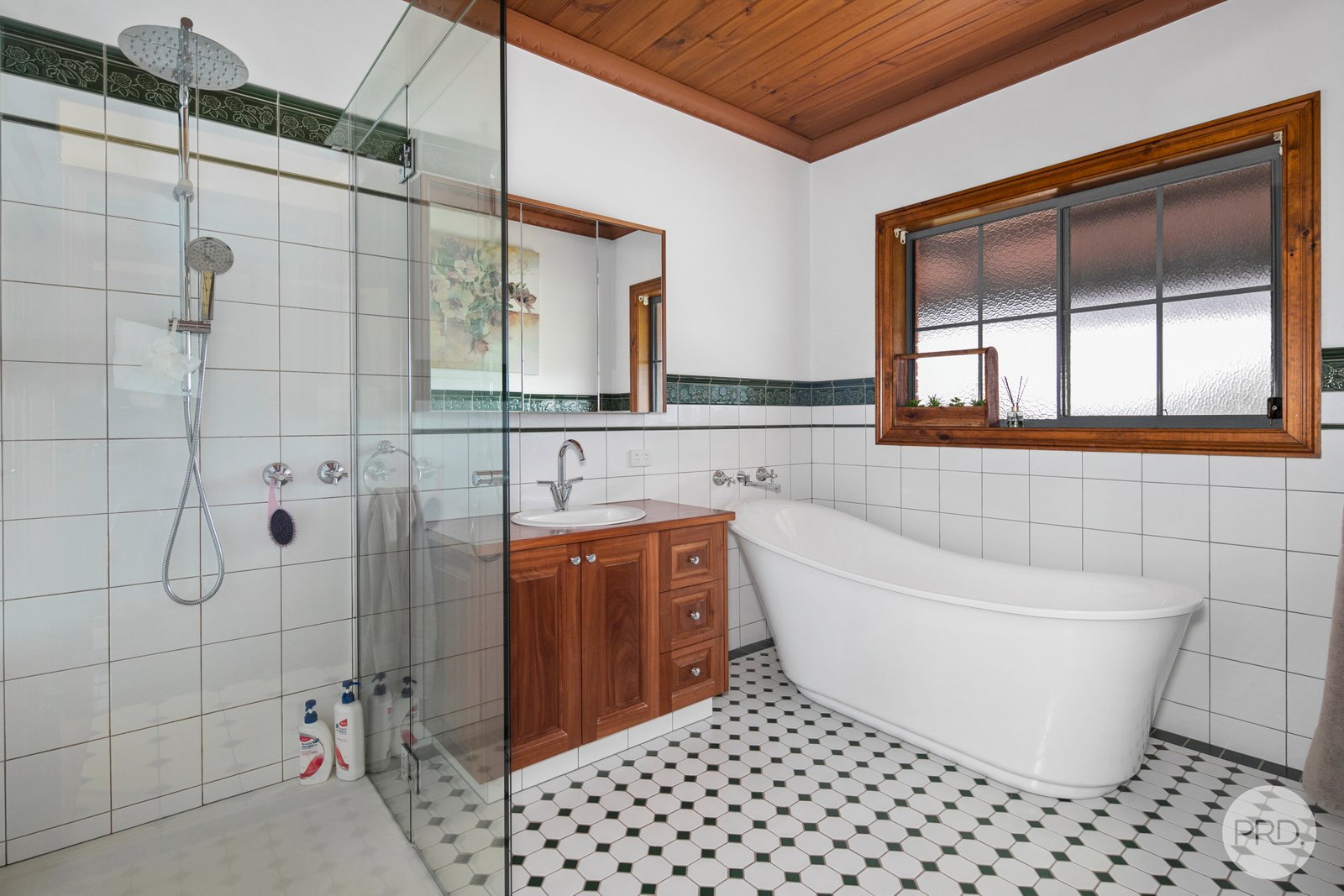 79 Kielys Road NAVIGATORS 14