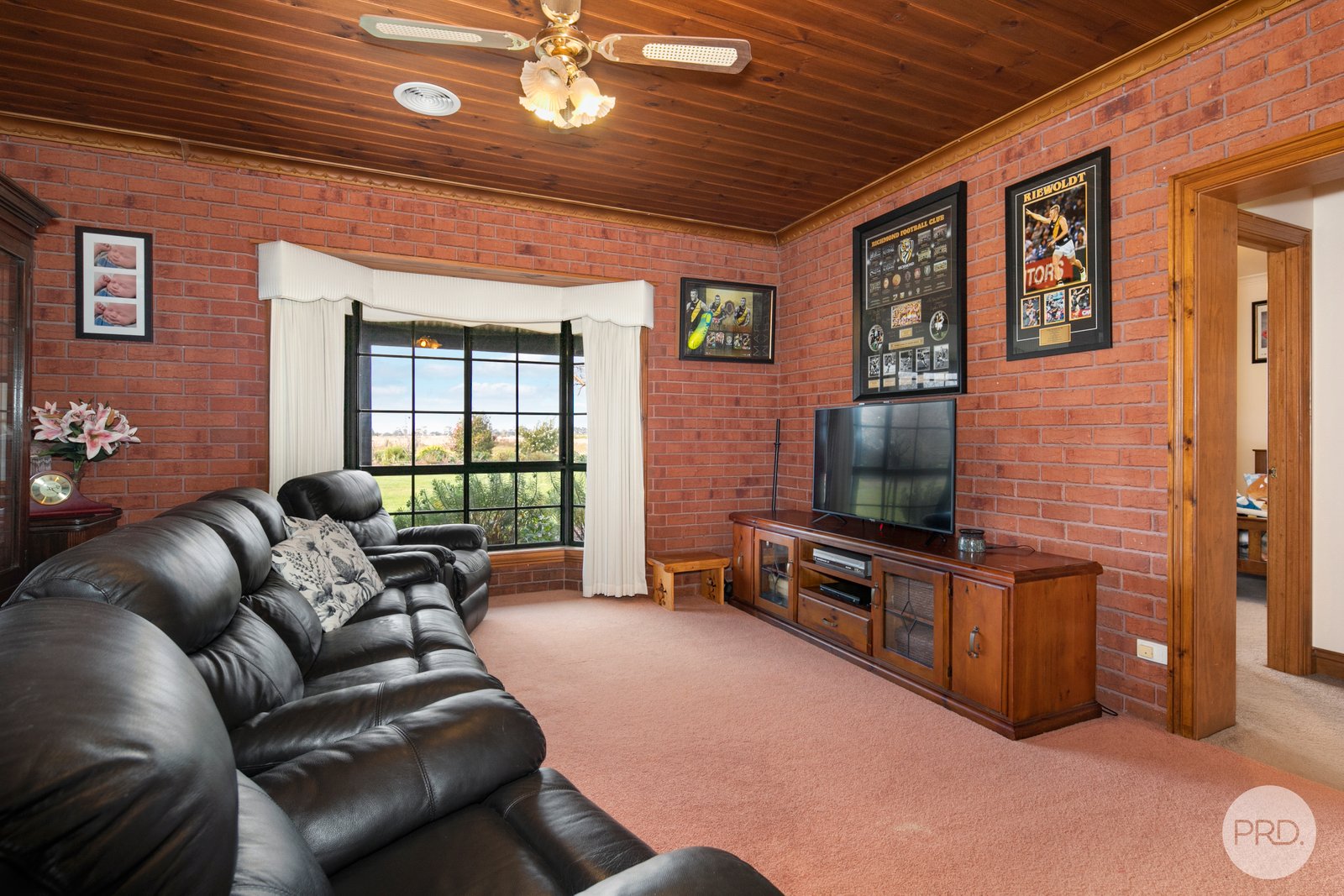 79 Kielys Road NAVIGATORS 15