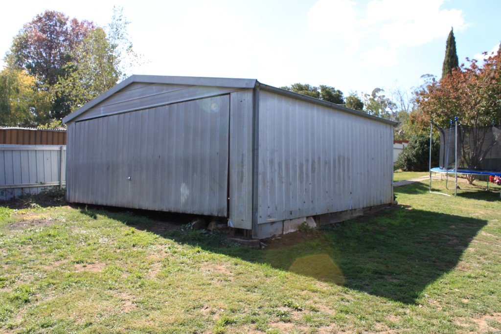 79 King Street TUMBARUMBA 8