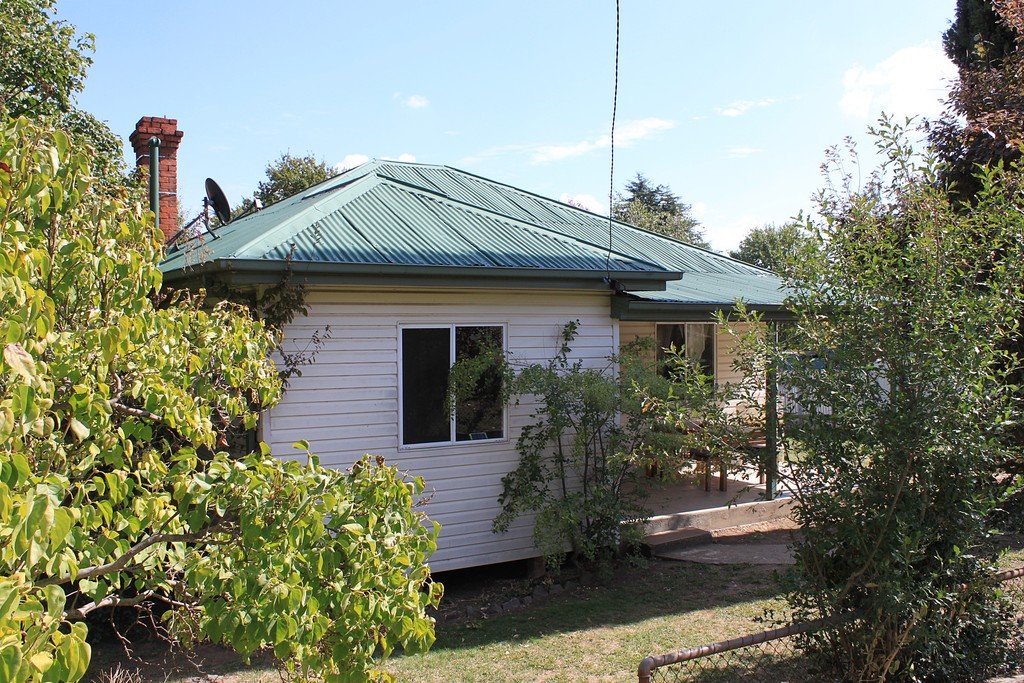 79 King Street TUMBARUMBA 11