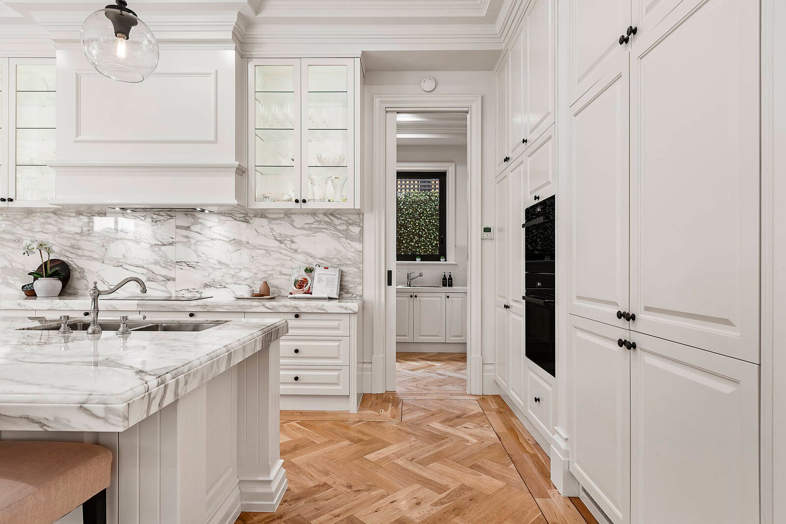 Real Estate and Property in 79 Leura Grove, Hawthorn East, VIC